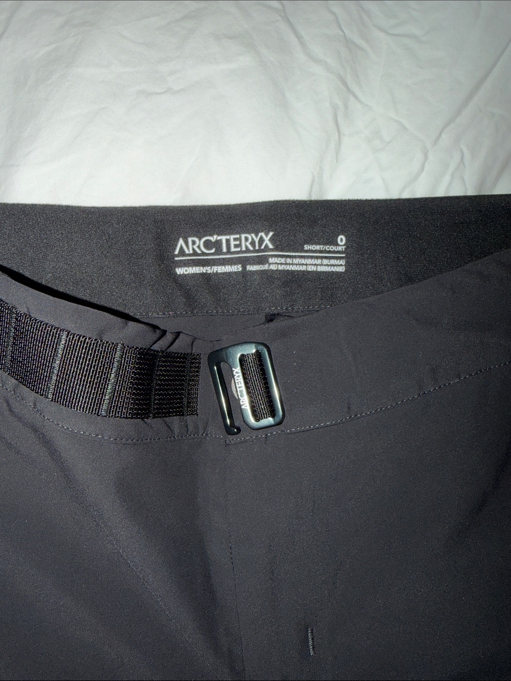Arcteryx Women Hiking Pants - Picture 2 of 3